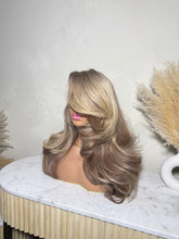 Load image into Gallery viewer, Build a Wig