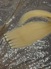 Load image into Gallery viewer, Russian blonde Tape-ins