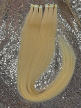 Load image into Gallery viewer, Russian blonde Tape-ins